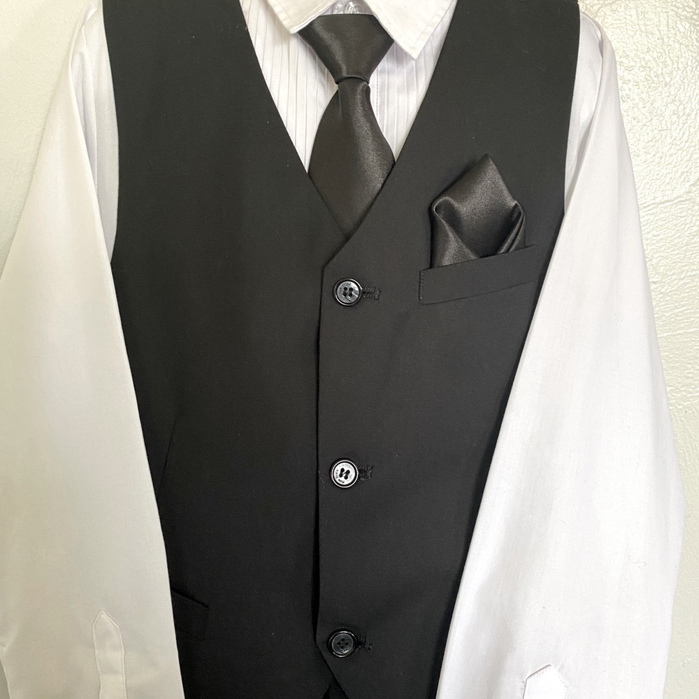 Boys Suit, Size 10